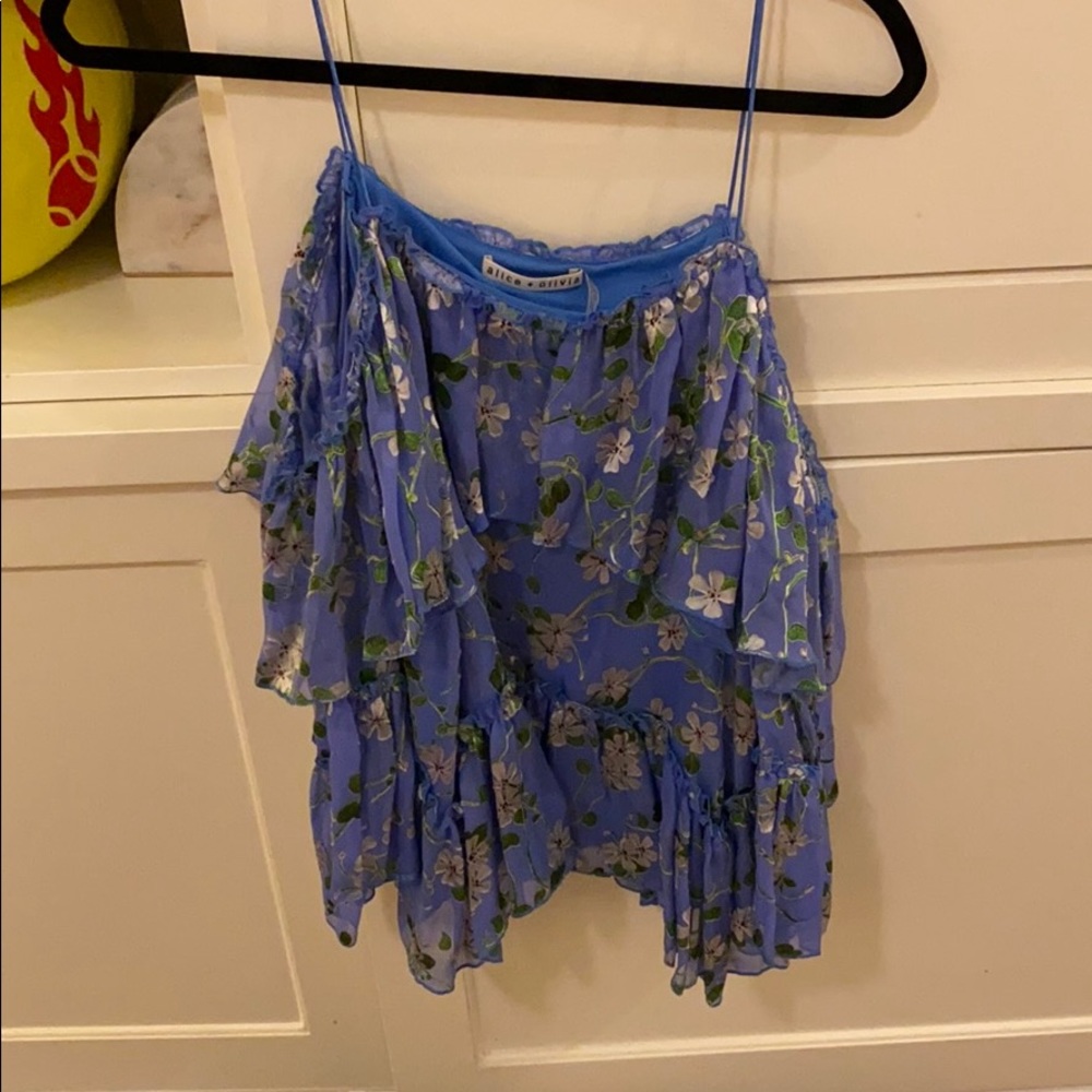 Alice and Olivia blouse size XS